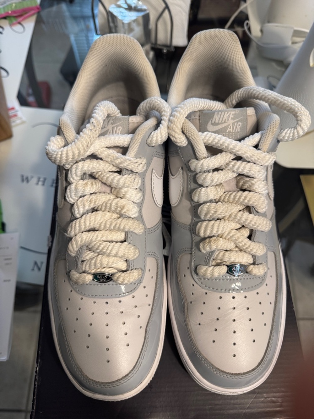 Men Grey and Cream Low-Top Sneakers